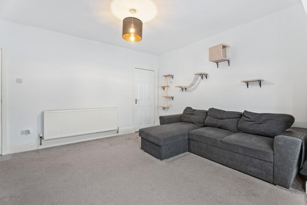 House in Ilkeston, West Hallam - View 4