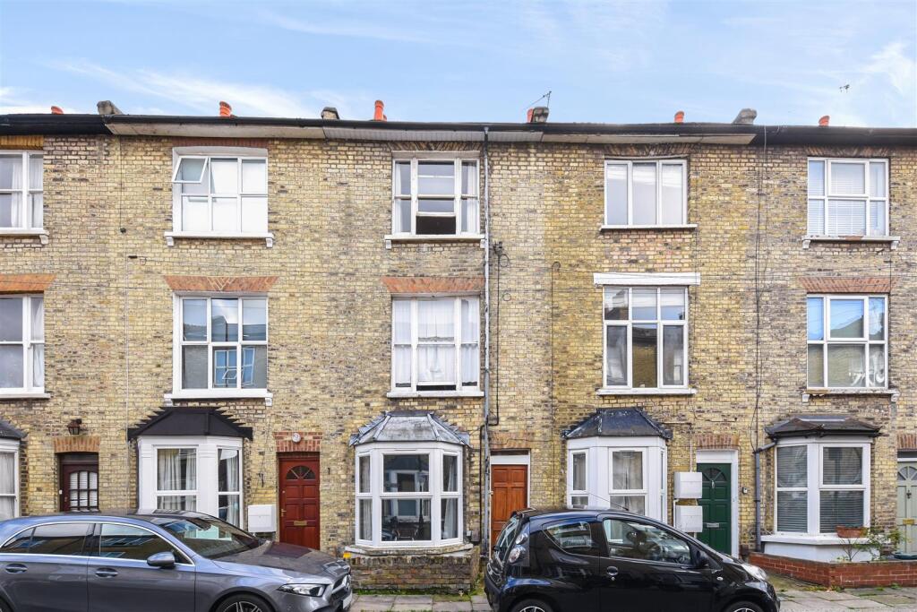 Main image of property: Princes Road | West Ealing | W13