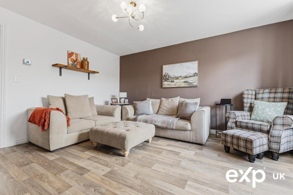 House in Nottingham - View 4