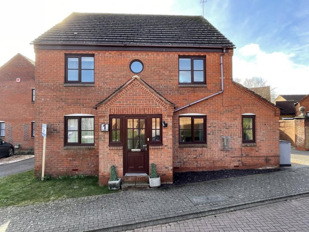 Main image of property: Chillingham Court, Milton Keynes, MK5