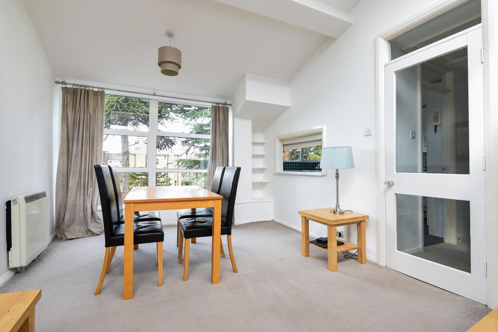 Main image of property: Russell Court, St Margaret Road, Oxford, OX2