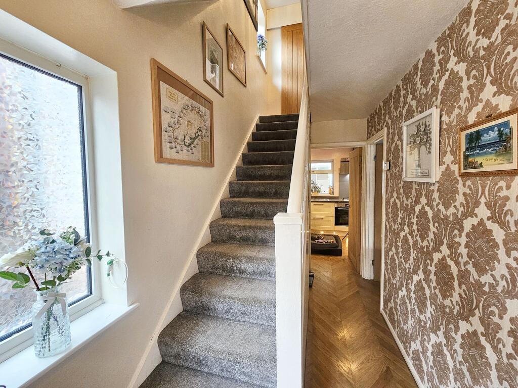 House in East Grinstead, Ashurst Wood - View 3