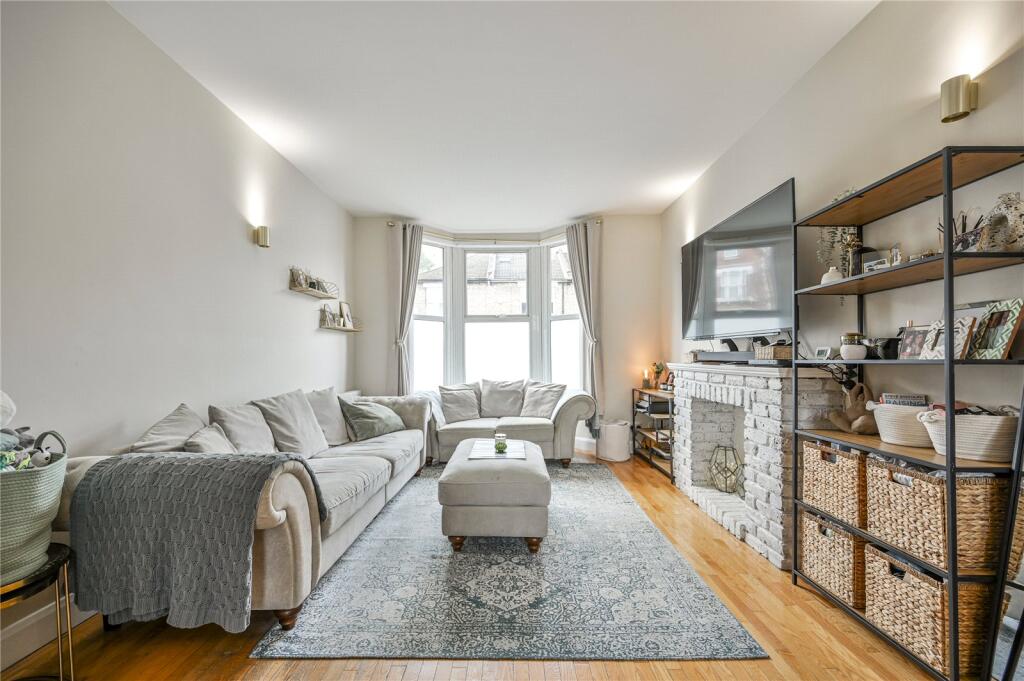Whittington Road, London, N22 photo 4