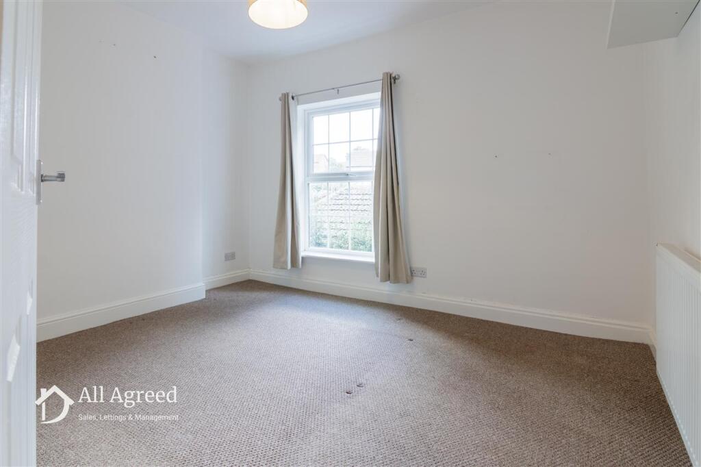 House in Broxtowe, Kimberley - More