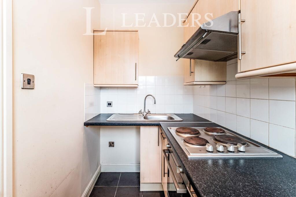 Westcourt Road, Worthing, BN14 - View 6
