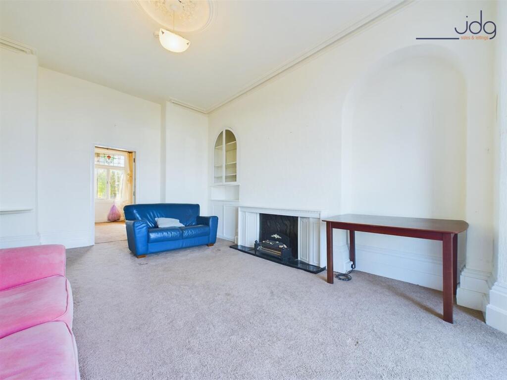 House in Lancaster - View 4