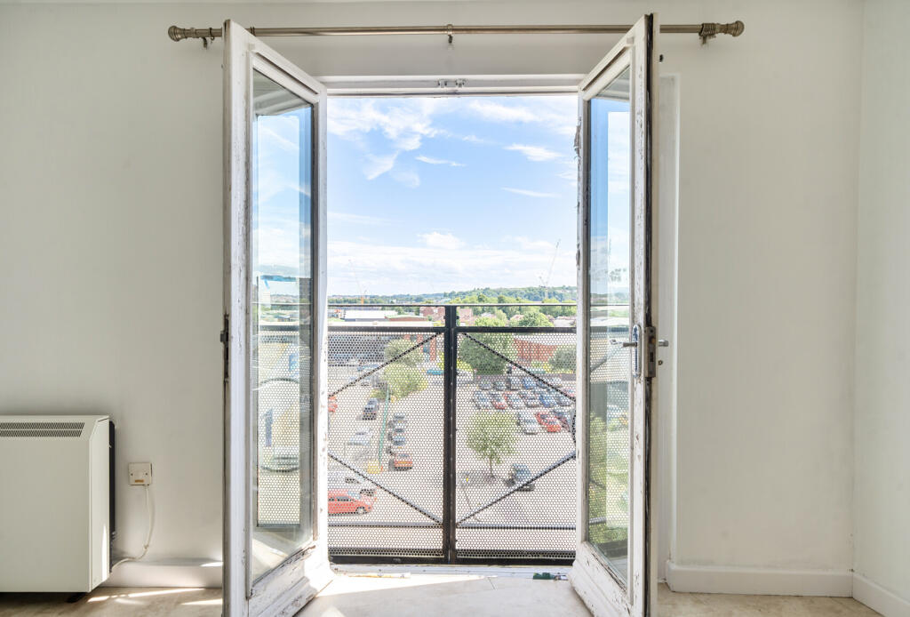 Waterloo Road, Bristol, BS2