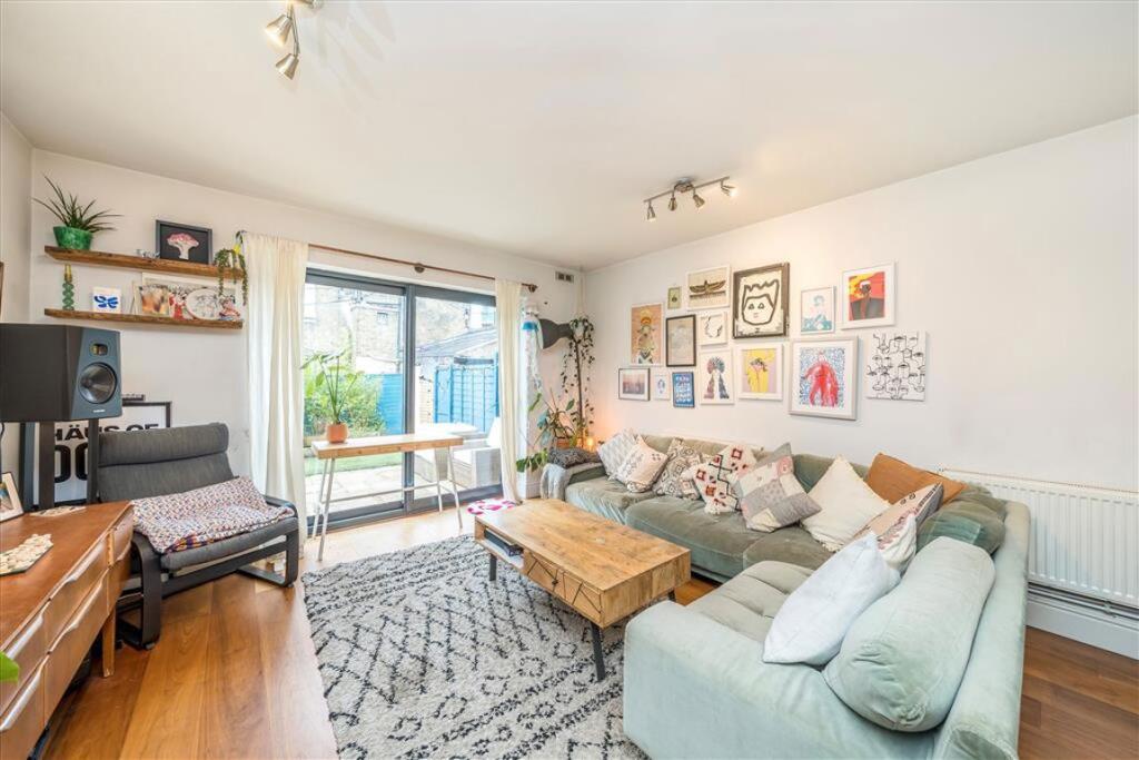 Main image of property: Harefield Mews, Brockley