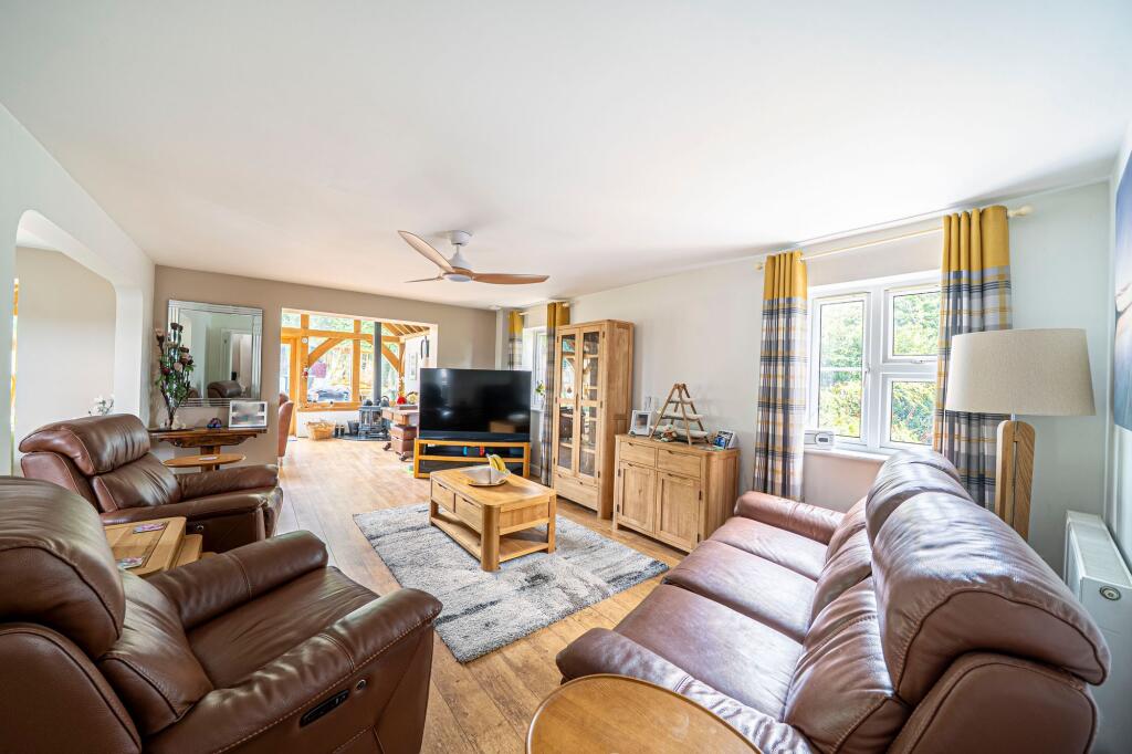 House in Test Valley, Penton Grafton - View 5