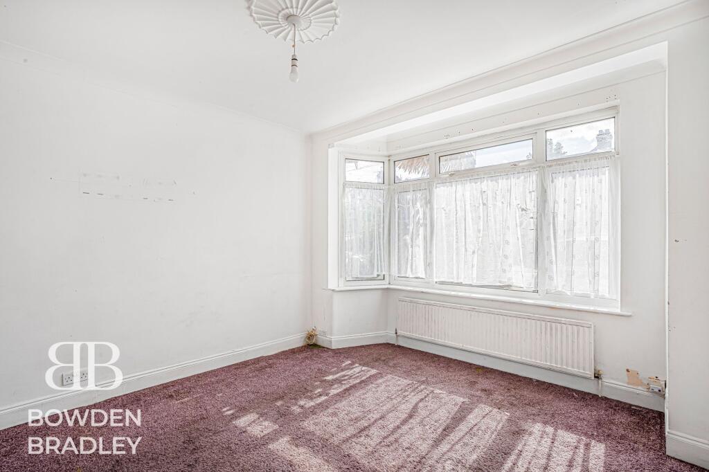 House in London - View 3