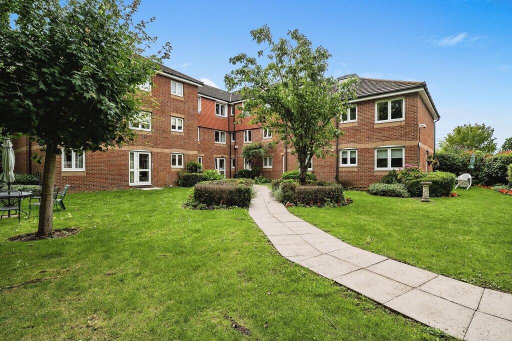 Main image of property: Darkes Lane, Potters Bar