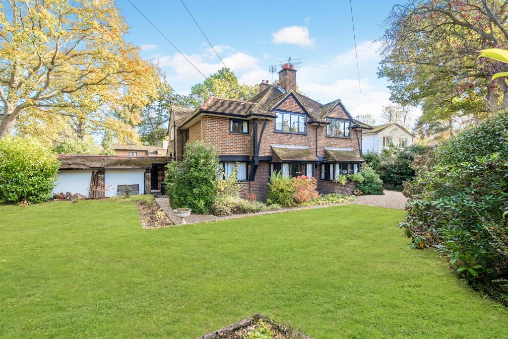 Main image of property: SOUTH WOKING