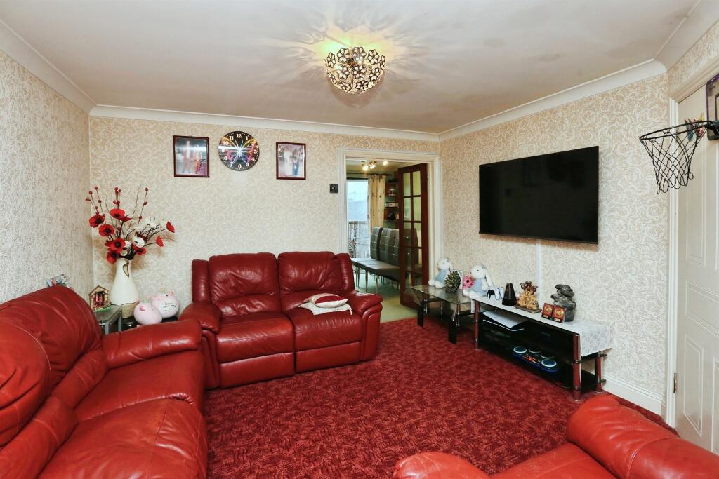 House in Gosport, Hampshire - View 3