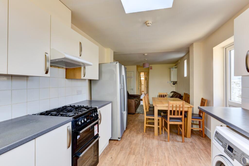 House in Brighton - View 4