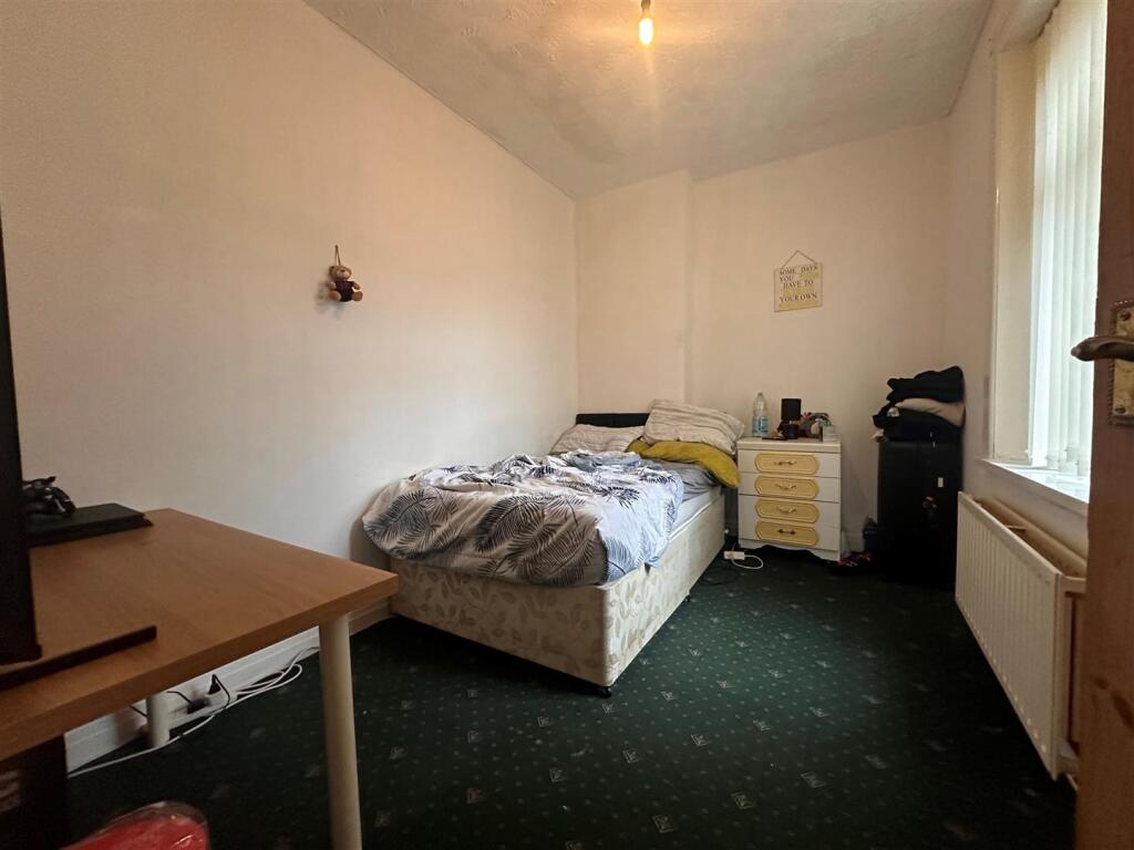 Additional image 4 of Lyndhurst Road, Burnley