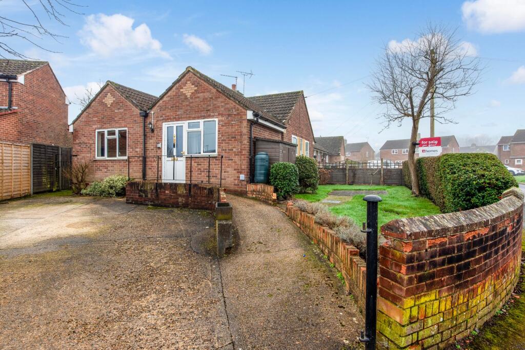 Main image of property: Queens Road, Petersfield, Hampshire