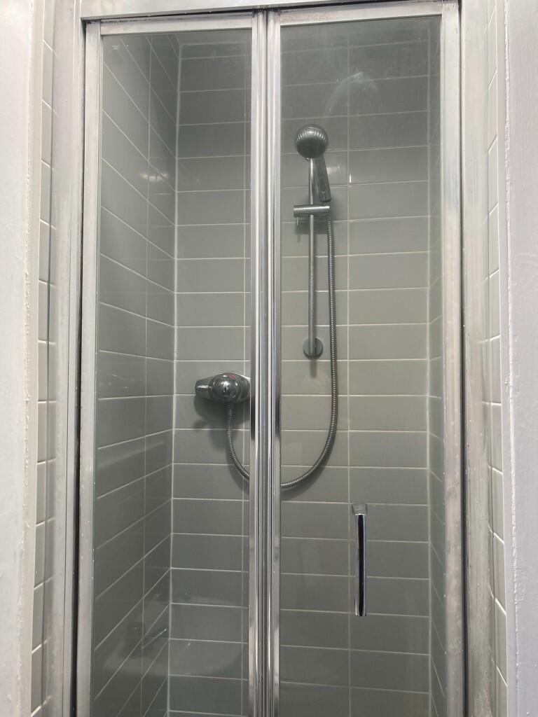 Apartment in Chelmsford, Melbourne - View 5