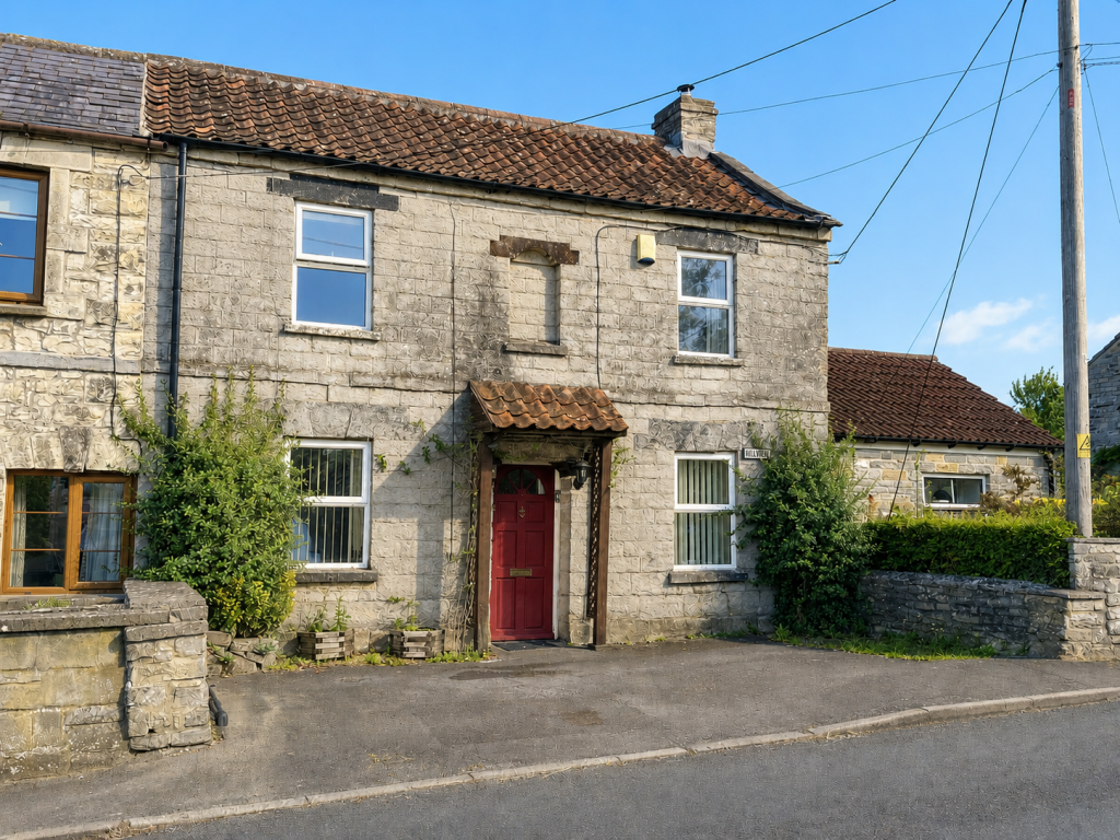 Main image of property: Picts Hill, Langport