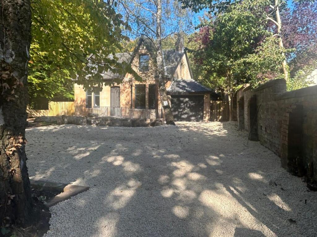 Main image of property: 70 Manse Road, Bearsden, Glasgow G61 3RQ