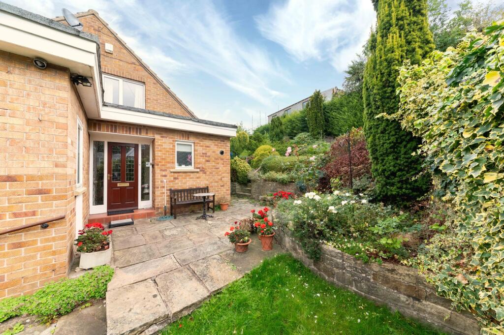 House in Huddersfield - View 5