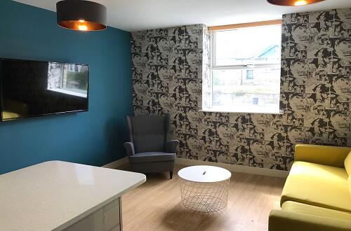 Apartment in Huddersfield - View 3