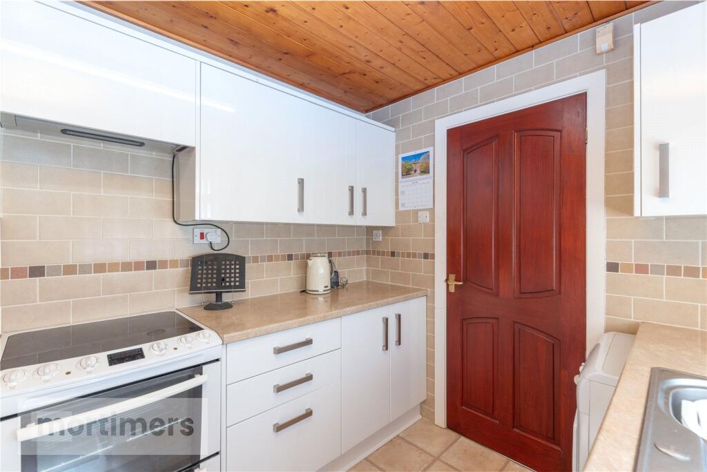 Royshaw Avenue, Blackburn, Lancashire, BB1 - View 6