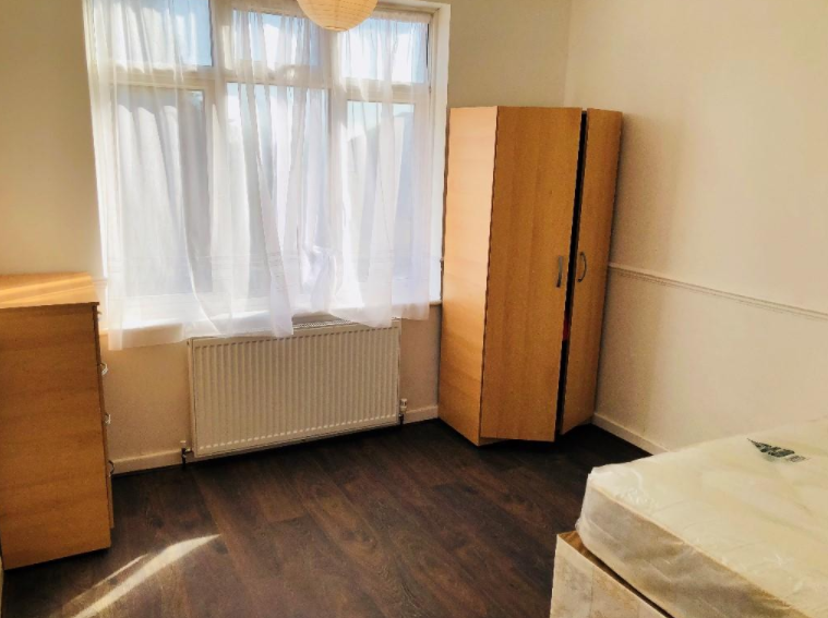 Main image of property: Craven Gardens, Ilford, Essex, IG6