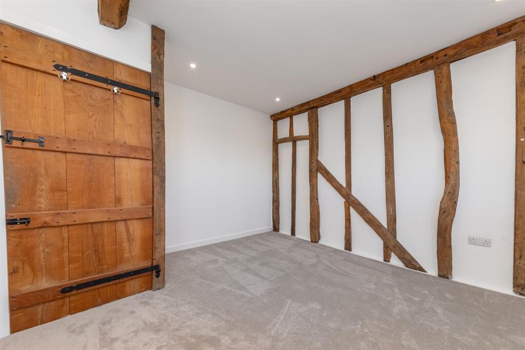 Additional image 20 of Nell Gwynn Cottage, London Colney, St. Albans