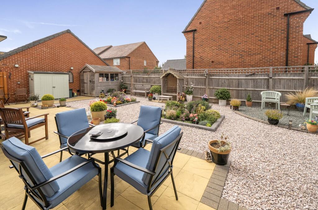 House in Portsmouth - View 4