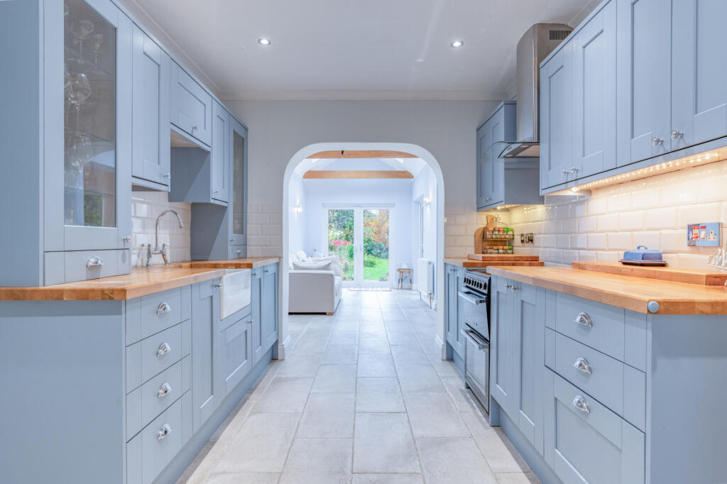 Cedar Crescent, Kidderminster - Widok 2