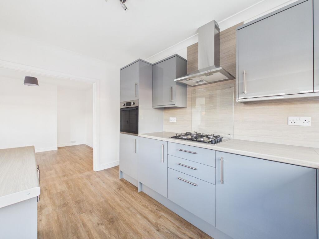House in Nottingham - View 5