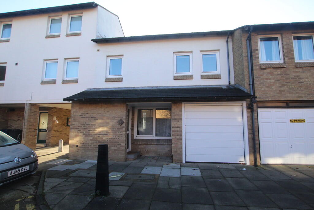 Main image of property: Coronation Street, Cambridge
