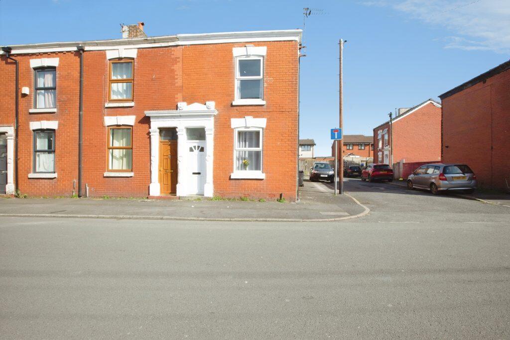 Main image of property: Acregate Lane, Preston, PR1 5QP