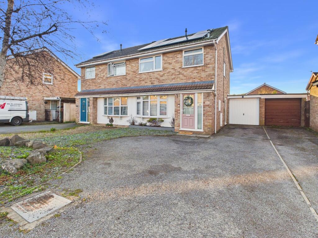 Main image of property: Madam Lane, Worle , Weston-Super-Mare, BS22