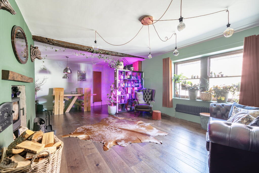 House in Bath - View 5