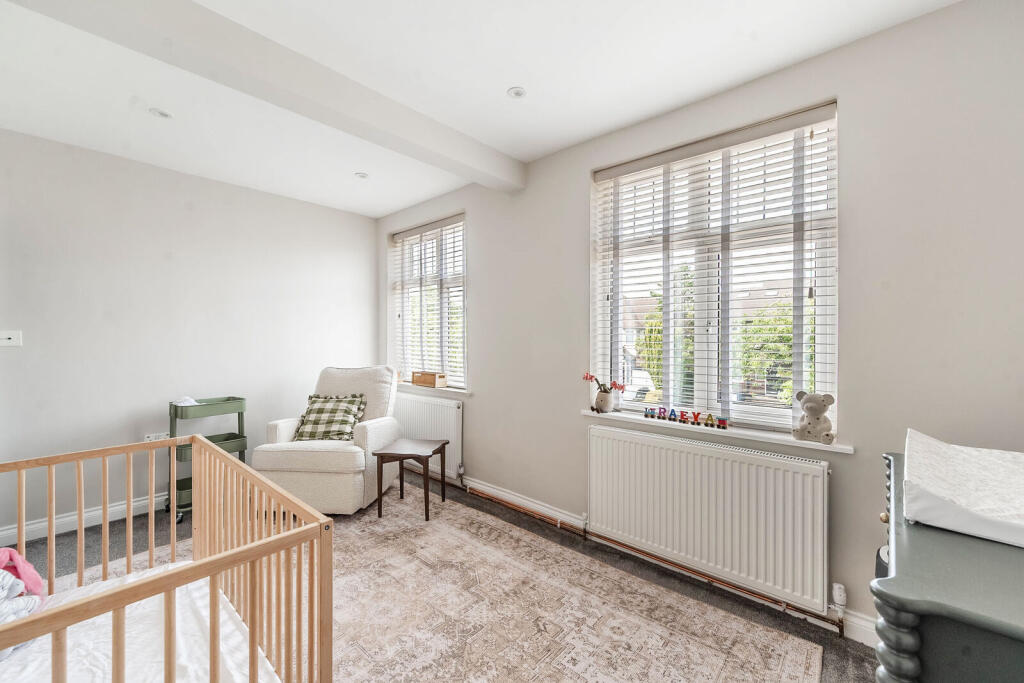 Green Lane, Edgware, HA8 - View 6