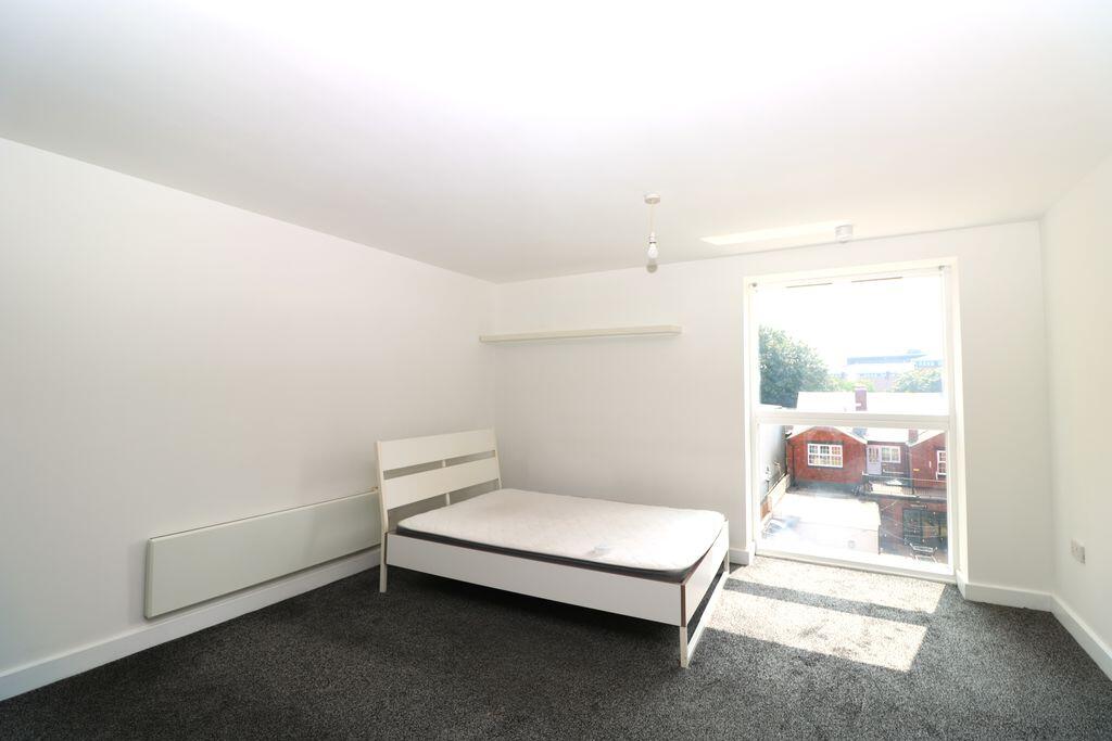 Apartment in Birmingham - More