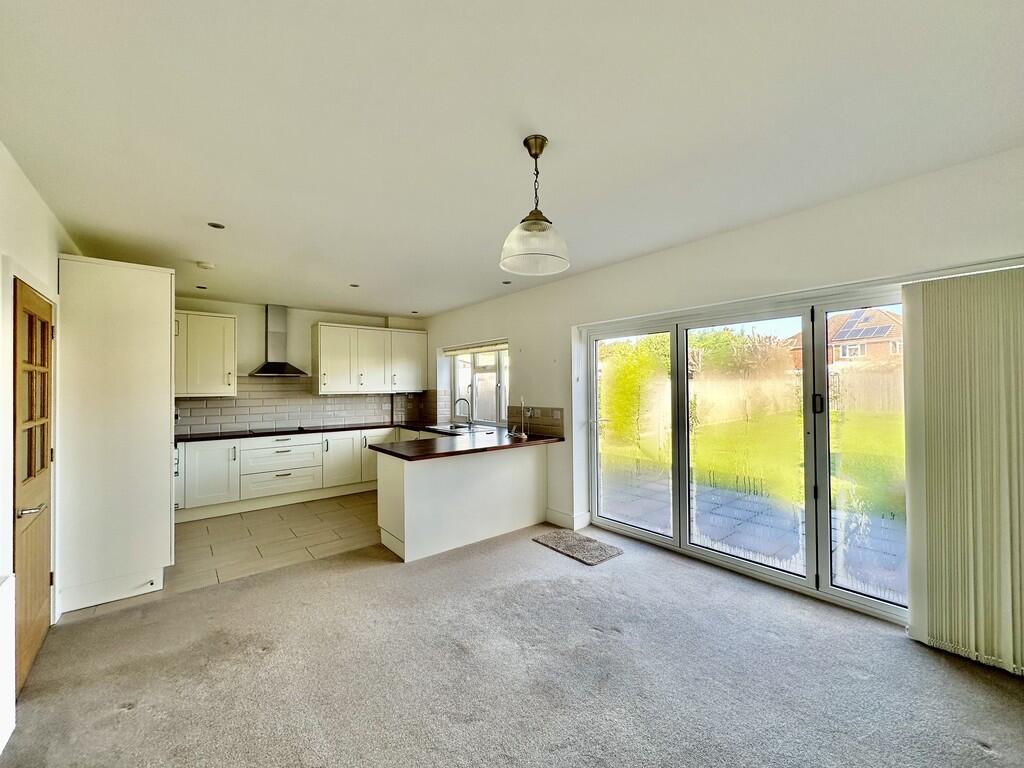 House in Southampton - View 4