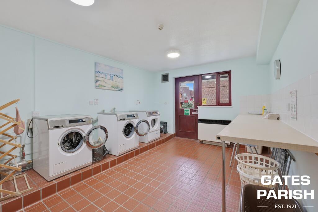 Primrose Court, White Lyon Road, Brentwood, CM14 photo 4