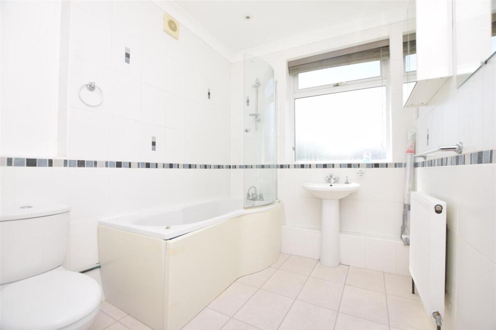 5 bedroom house for rent