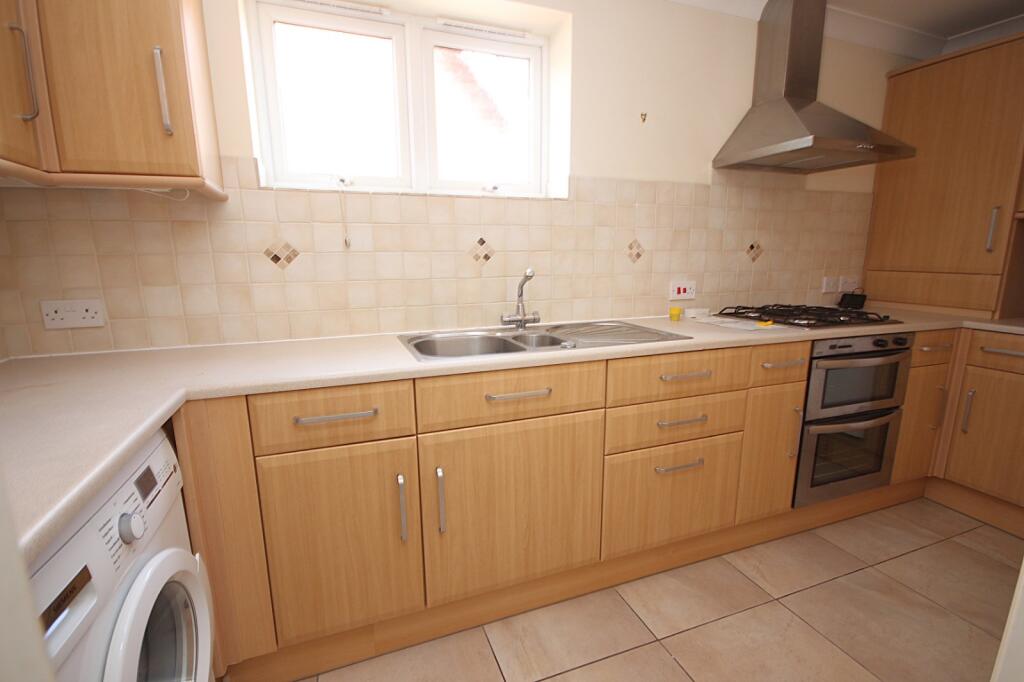 Apartment in Dorset, Bournemouth, Christchurch and Poole - View 5