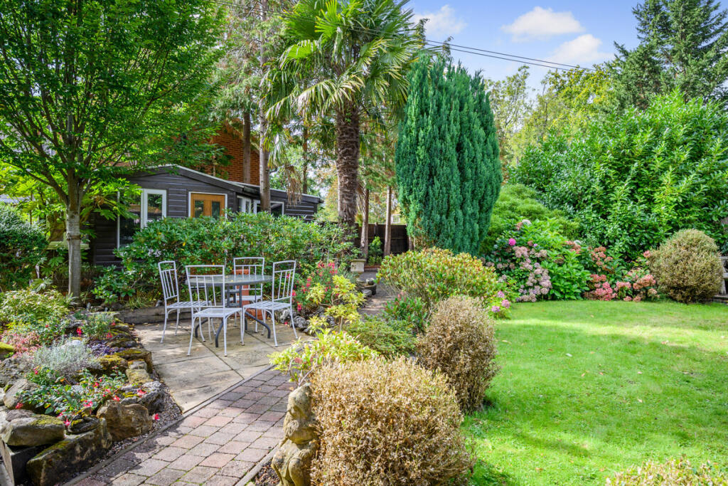 Additional image 4 of Bills Lane, Shirley, Solihull B90 2PJ