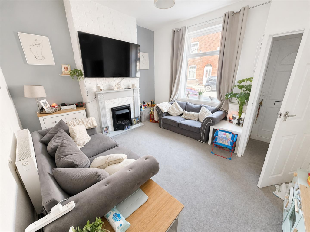House in Manchester - View 2