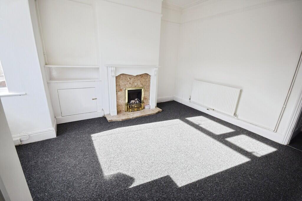 House in Stoke-on-Trent - View 3