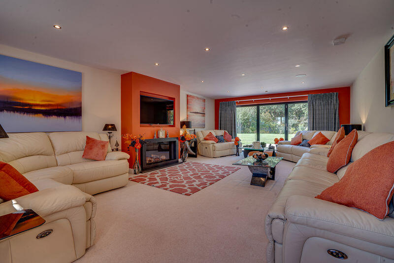 Skylark Meadows, Fareham - More