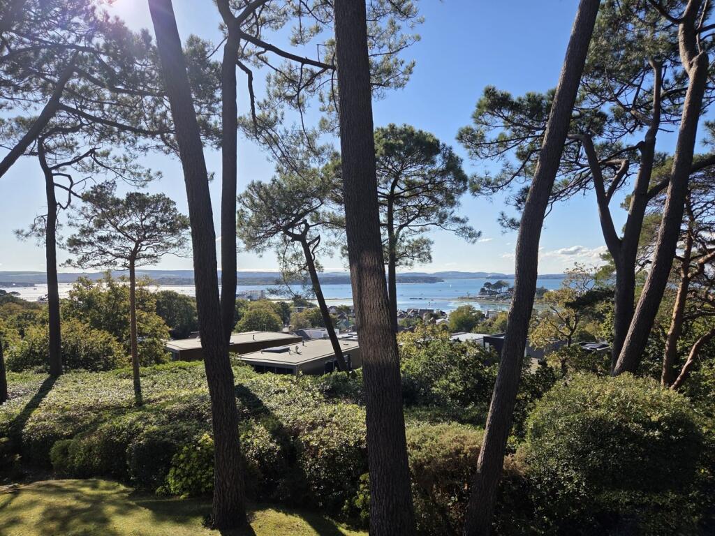 Main image of property: Brownsea View Close 72 Brownsea View Avenue, Lilliput, BH14