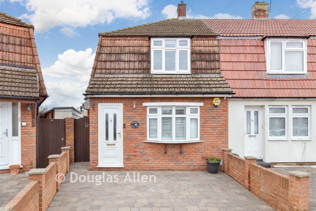 Main image of property: Walton Road, Romford, Essex