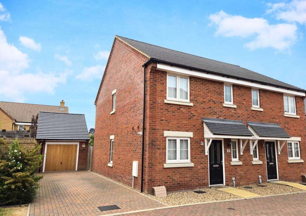 Main image of property: Botany Mews, Aylesbury