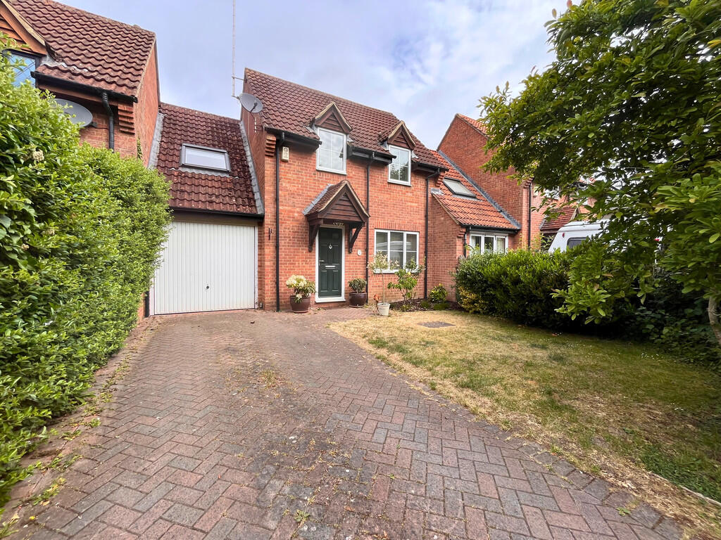 Main image of property: Pound Piece, Hungerford