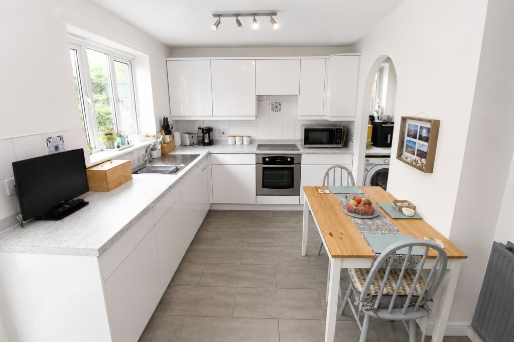 House in Rochdale, Hurstead - View 3